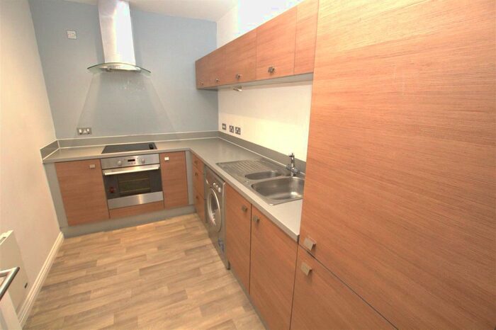 2 Bedroom Flat To Rent In Douglas Street, Middlesbrough, TS4