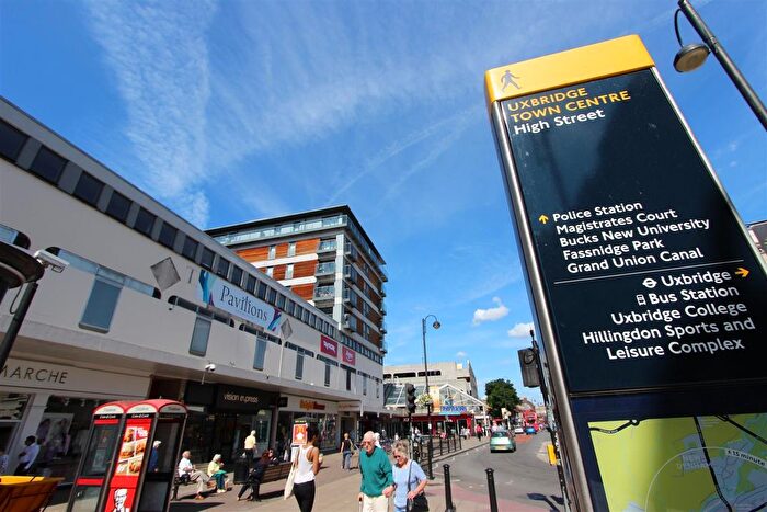 1 Bedroom Flat To Rent In High Street, Uxbridge, UB8