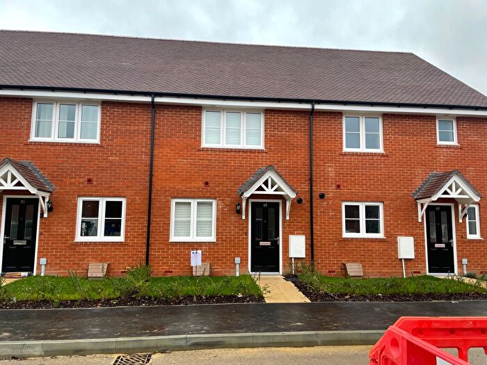 2 Bedroom Terraced House To Rent In Hoadley Road, Horley, RH6