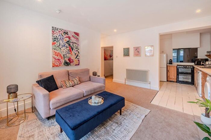 1 Bedroom Flat To Rent In Alma Road, Clifton, BS8