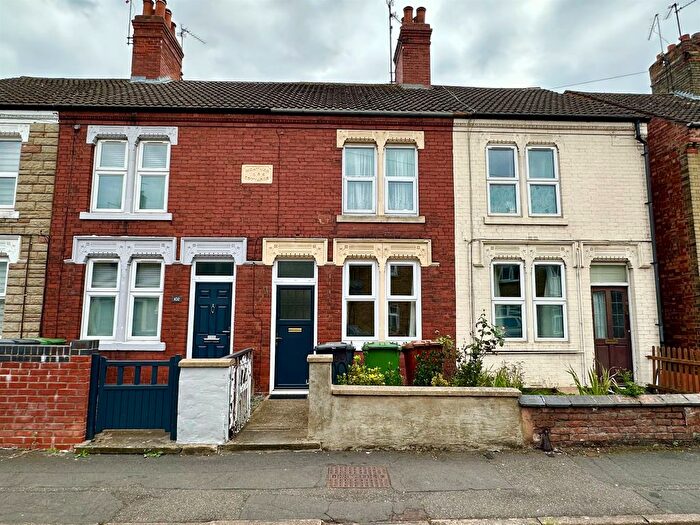 2 Bedroom Terraced House For Sale In Crown Street, Peterborough, PE1