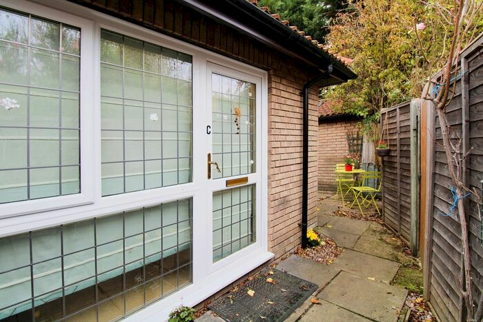 1 Bedroom Flat For Sale In Station Rd, Willingham, Cambridge, CB24