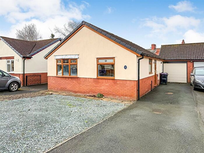 2 Bedroom Detached Bungalow For Sale In Maplehurst Drive, Oswestry, SY11