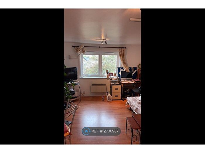 1 Bedroom Flat To Rent In Bath Road, West Drayton, UB7