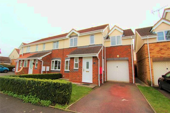 3 Bedroom Terraced House To Rent In Dinmore Road, Swindon, SN25