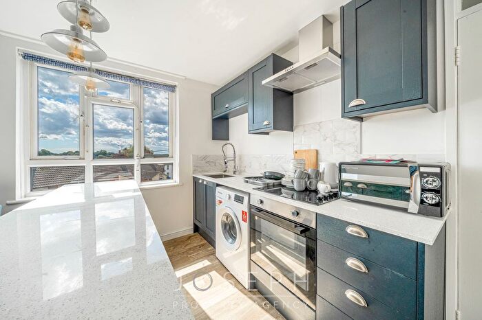 2 Bedroom Flat To Rent In Lacey Street, Ipswich, IP4