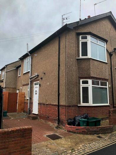 2 Bedroom Flat To Rent In Morten Road, Colchester, CO1