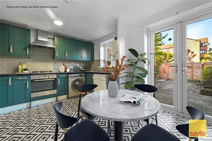 4 Bedroom End Of Terrace House For Sale In Inglewood Close, Isle Of Dogs, London, E14
