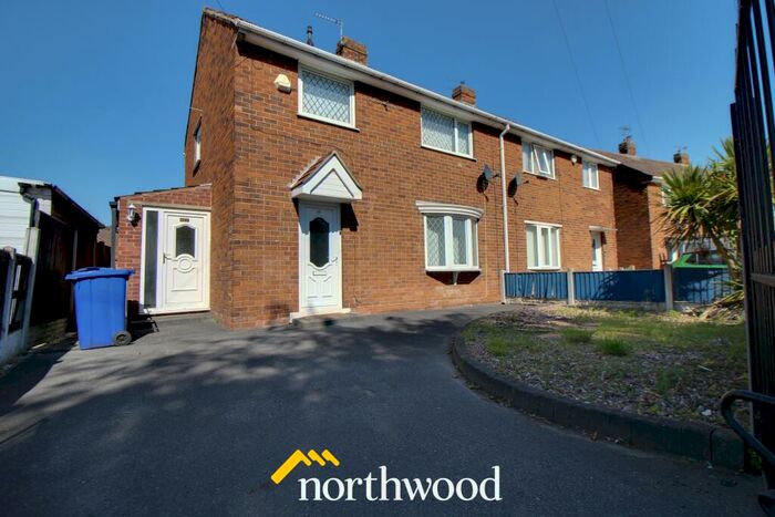 3 Bedroom Semi-Detached House To Rent In Miller Lane, Thorne, Doncaster, DN8