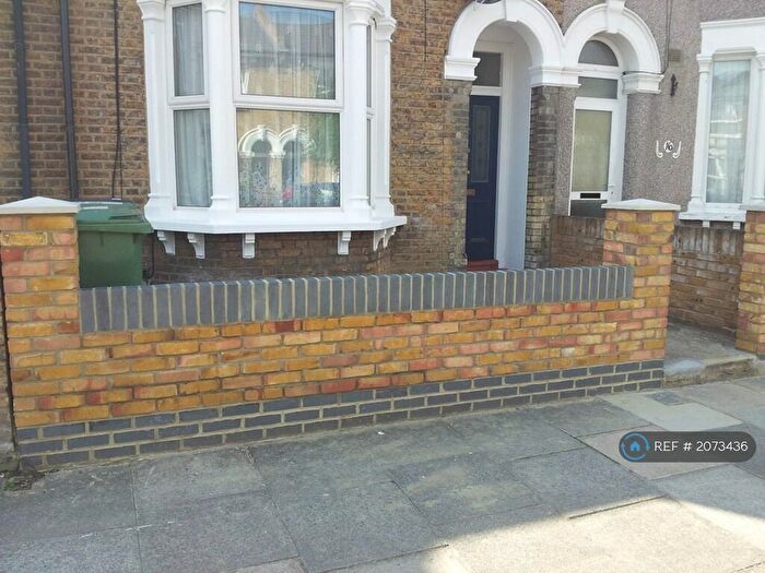 5 Bedroom Terraced House To Rent In Bowness Road, London, SE6