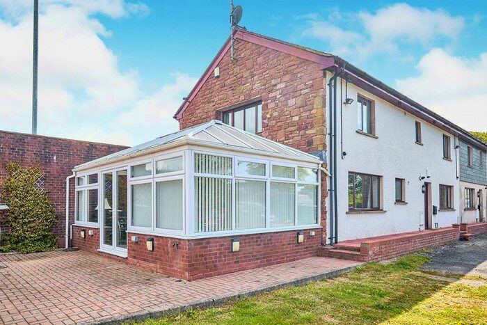 3 Bedroom Semi-Detached House To Rent In Whitehaven Road, Cleator Moor, Cumbria, CA25