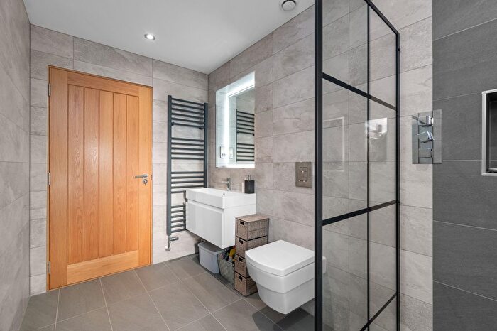 2 Bedroom Cottage For Sale In Main Road, Hillside, Montrose, DD10