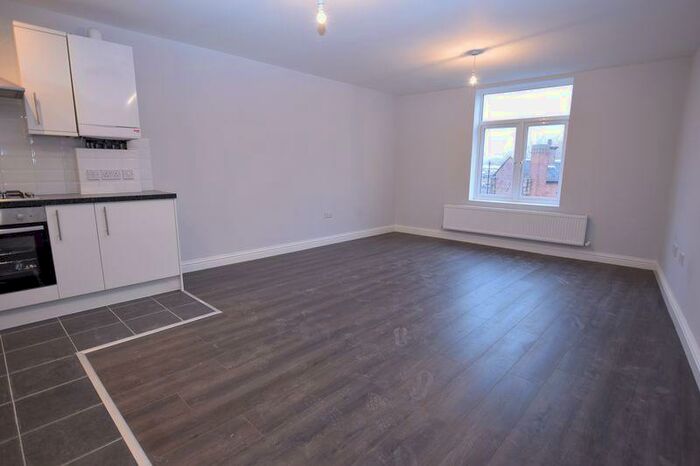2 Bedroom Flat To Rent In Bridgegate, Rotherham, S60