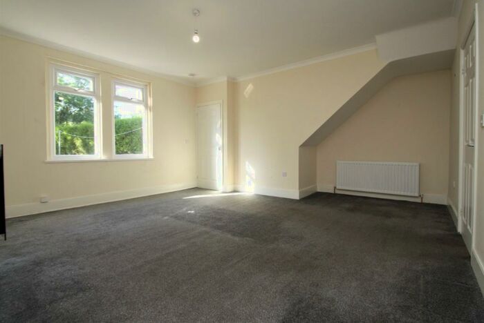 2 Bedroom Terraced House To Rent In Chester Square, NE61