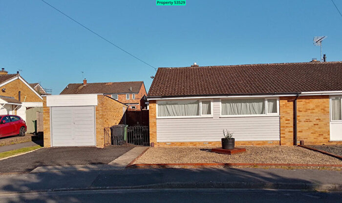 2 Bedroom Bungalow For Sale In Kennedy Close, Hucclecote, Gloucester, GL3