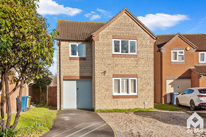 Detached House For Sale In Cornfield Drive, Cheltenham, GL52