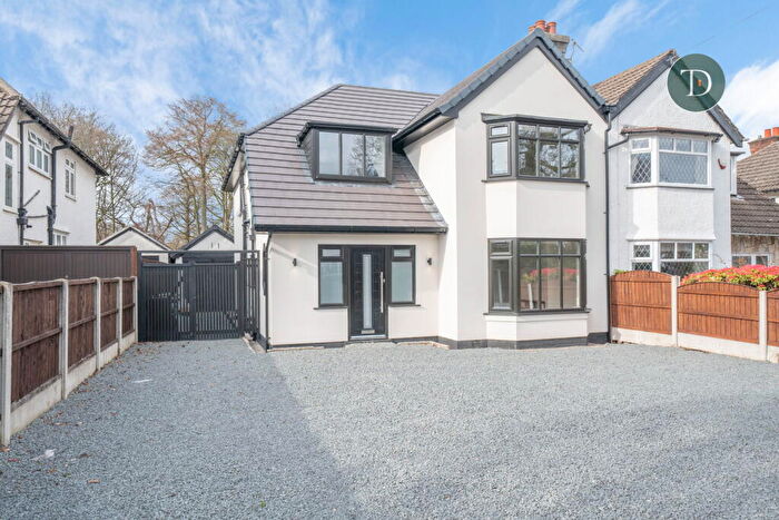 4 Bedroom Semi Detached House For Sale In Spital Road, Spital, Wirral, CH62