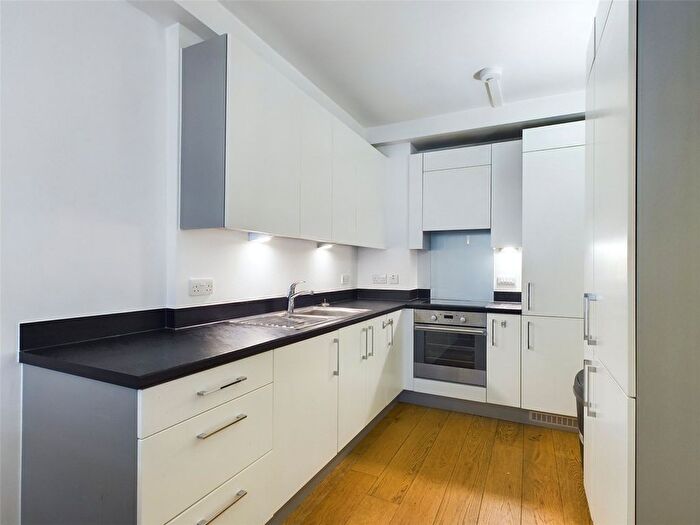 1 Bedroom Flat To Rent In Brighton Belle, Stroudley Road, Brighton, East Sussex, BN1