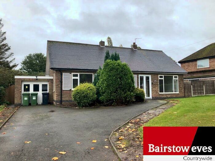 3 Bedroom Bungalow To Rent In Sheepcote Lane, Amington, B77