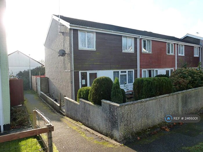 3 Bedroom Semi-Detached House To Rent In Longpark Way, St. Austell, PL25