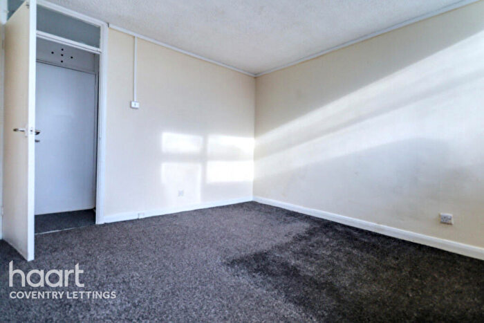 2 Bedroom Maisonette To Rent In Crowmere Road, Coventry, CV2