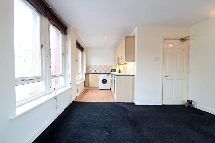 1 Bedroom Flat To Rent In Central Road, Leeds, LS1