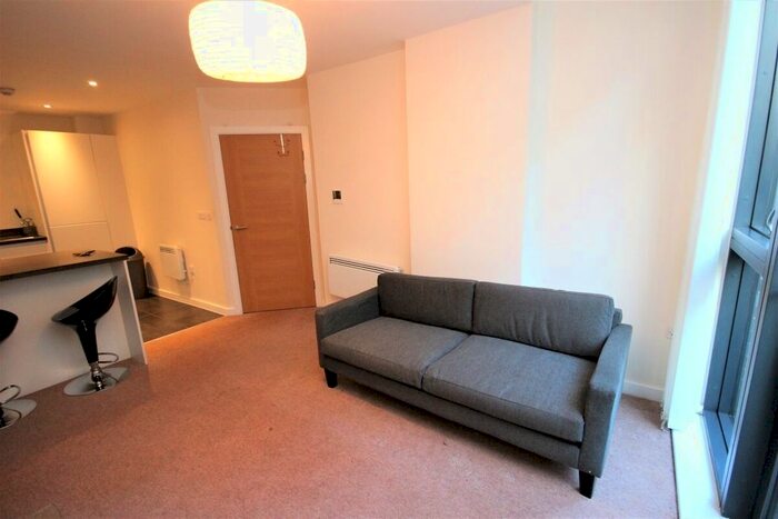 1 Bedroom Flat To Rent In Potato Wharf, Manchester, M3