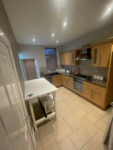 2 Bedroom House To Rent In Blythe Street, Wombwell, S73