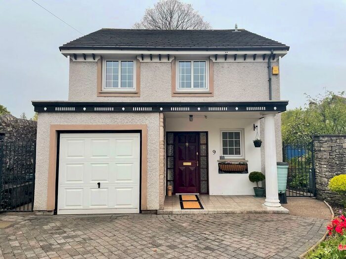 4 Bedroom Detached House For Sale In Ivy Garth, Sedbergh Road, Kendal, LA9