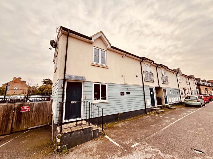 1 Bedroom Apartment To Rent In Crown Yard, Billericay, CM12