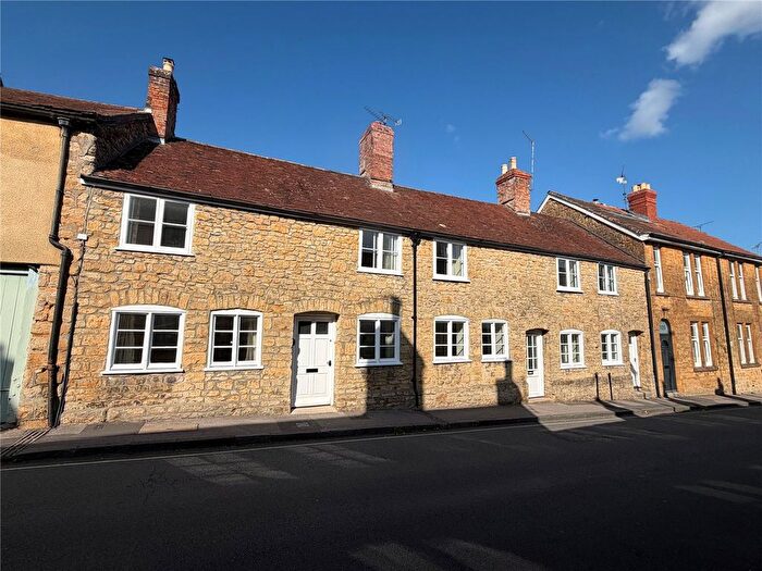5 Bedroom Terraced House For Sale In Newland, Sherborne, Dorset, DT9