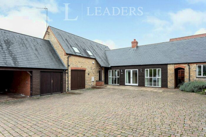 3 Bedroom Semi-Detached House To Rent In Maids Moreton, Buckingham, MK18