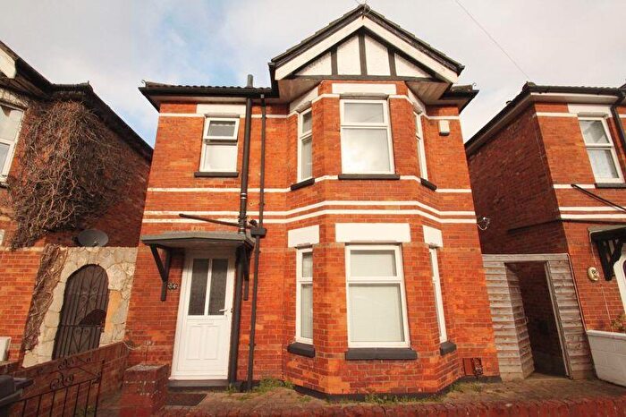 4 Bedroom Detached House To Rent In Student House, Winton, BH9