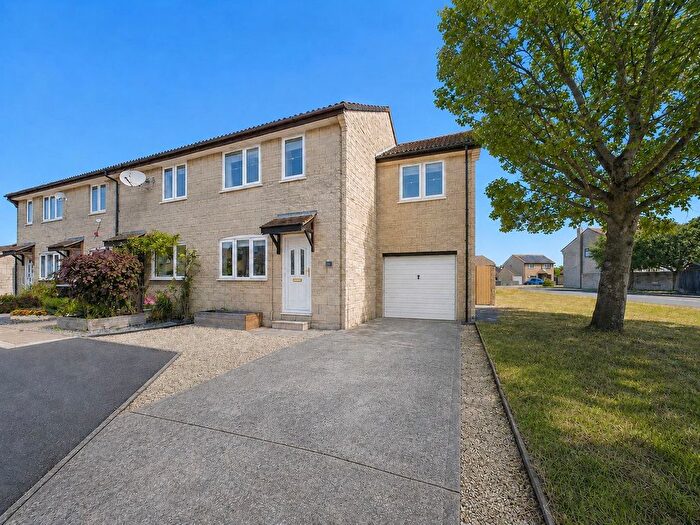 4 Bedroom Terraced House For Sale In Spencer Drive, Worle, Weston-Super-Mare, BS22