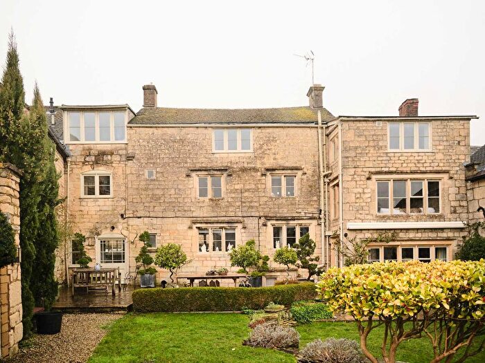 5 Bedroom Property For Sale In Vicarage Street, Painswick, GL6