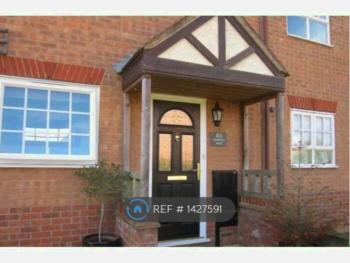 4 Bedroom Semi-Detached House To Rent In Kirkstall Place, Milton Keynes, MK6
