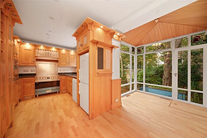 4 Bedroom Terraced House To Rent In Woodsford Square, Kensington, W14