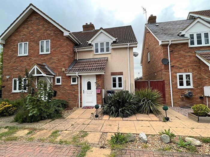 2 Bedroom Semi Detached House For Sale In Jolley Close, Manea, March, Cambs., PE15