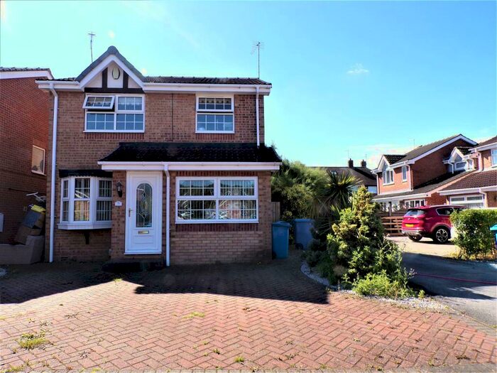 3 Bedroom Detached House To Rent In Celandine Close, Hull, HU5