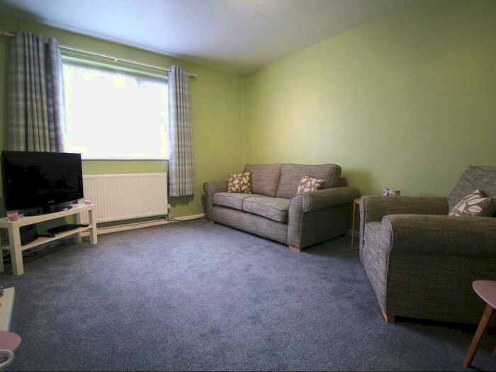 1 Bedroom Flat To Rent In Charminster Drive, Coventry, CV3