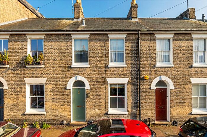 3 Bedroom Terraced House For Sale In Eden Street, Cambridge, Cambridgeshire, CB1