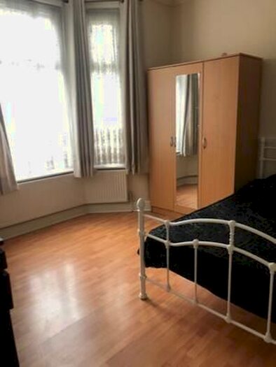 1 Bedroom Property To Rent In Windsor Road, Ilford, IG1