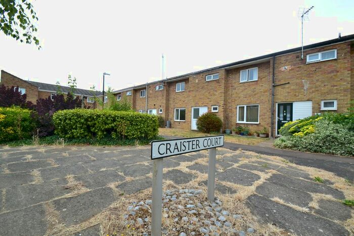 3 Bedroom Terraced House To Rent In Craister Court, Arbury, Cambridge, CB4