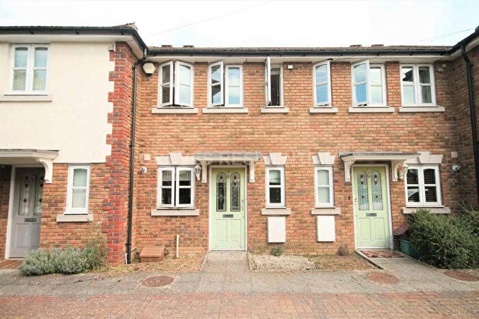 2 Bedroom Terraced House To Rent In Gloster Road, New Malden, KT3