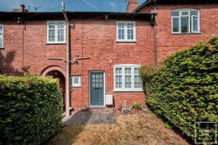 2 Bedroom Terraced House For Sale In North Pathway, Harborne, B17
