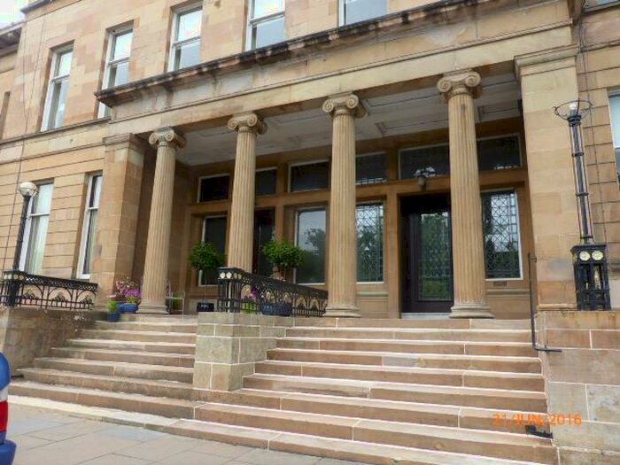 4 Bedroom Flat To Rent In Great Western Terrace No Flat /, G12