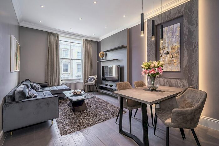 2 Bedroom Flat To Rent In Queensborough Terrace, London, W2