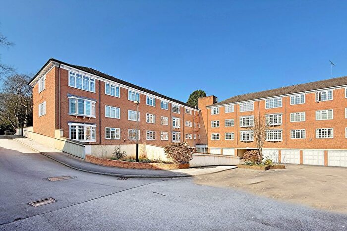2 Bedroom Flat For Sale In Hereford Road, Harrogate, HG1
