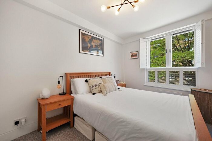 2 Bedroom Flat To Rent In Falconet Court, Wapping High Street, London, E1W