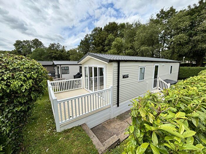 2 Bedroom Park Home For Sale In Rivers Edge Country Park, LA6